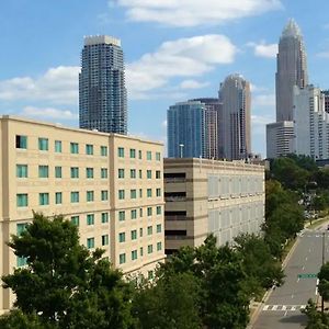 Doubletree By Hilton Charlotte Uptown